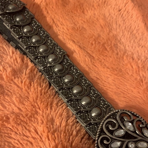 Metal Heart Belt - Elasticized w/jewels - Picture 3 of 5